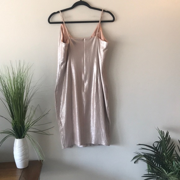Missguided Faux suede shimmer choker dress - Picture 7 of 8